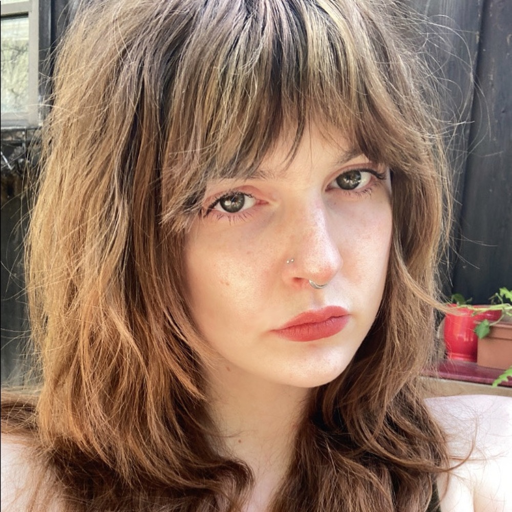 Meet your Posher, Lauren